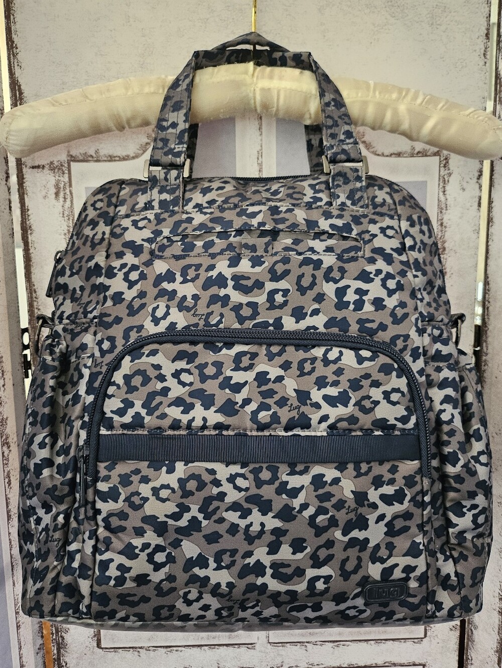 $130 Retail Lug Leopard Navy Canter Backpack Converts To Tote Or Crossbody  EUC